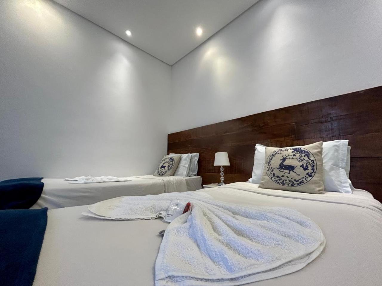 Pousada E Hostel Sao Paulo Comfort - Bairro Pinheiros, Proximo Hospital Das Clinicas E Incor, Oscar Freire, Av Paulista, Allianz, Vila Madalena E Facil Acesso Ao Ibirapuera E Morumbi Ngoại thất bức ảnh